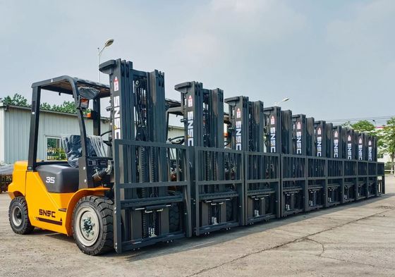 6600LBS 7700LBS ডিজেল ফর্কলিফ্ট প্রস্তুতকারক 3500kg ডিজেল চালিত ফর্কলিফ্ট