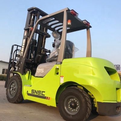 সাইড Shifter 4x4 ফোর্কলিফ্ট YUNNEI ইঞ্জিন 3500kg ছোট অফ রোড ফোর্কলিফ্ট